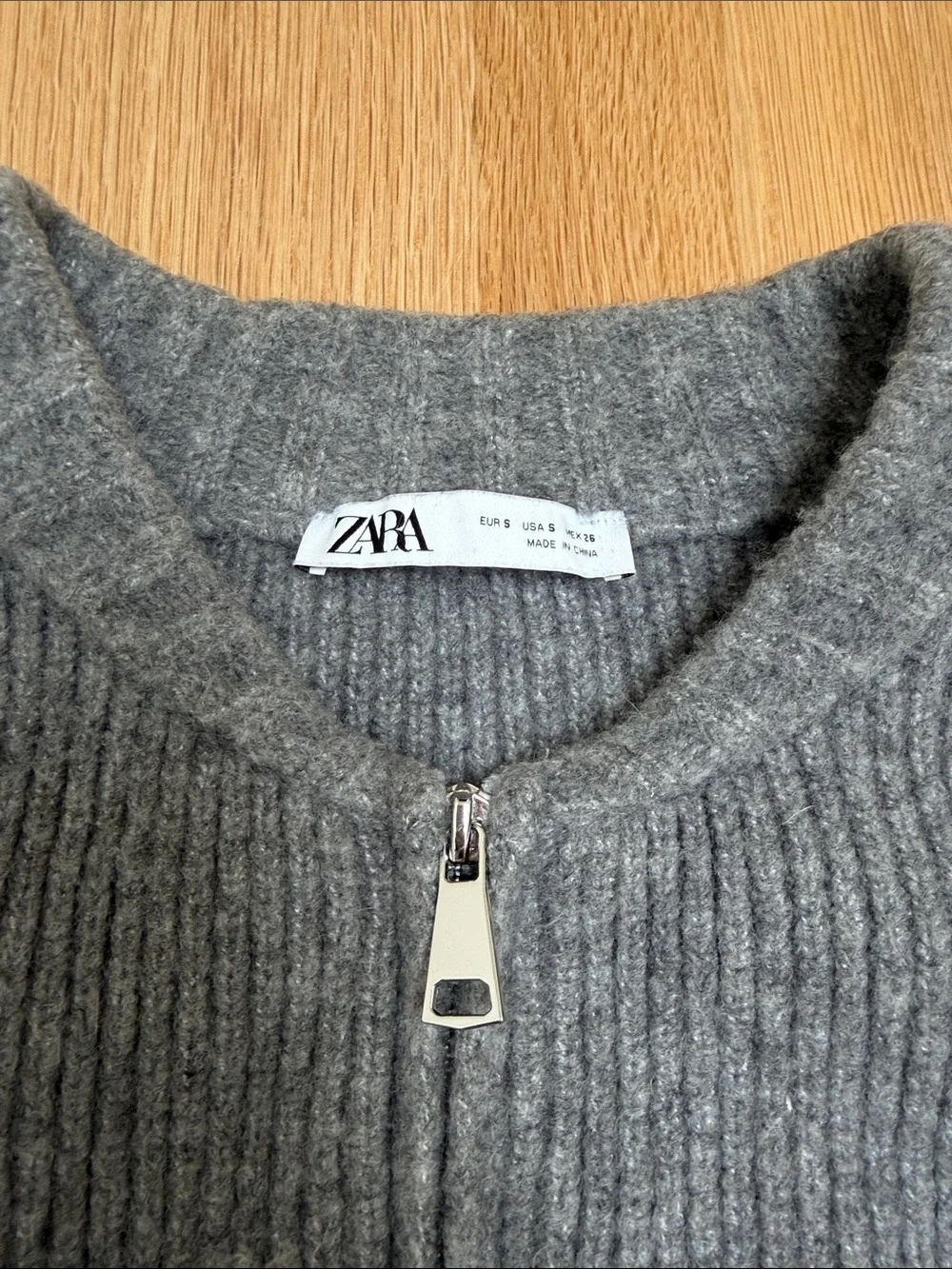 Zara Zippered Knit Cardigan Bomber Jacket Gray Silver Boxy Sweater Size S